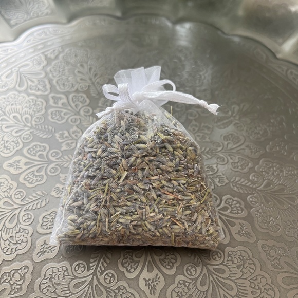 French Lavender Sachet (Add on only please) - Picture 2 of 4